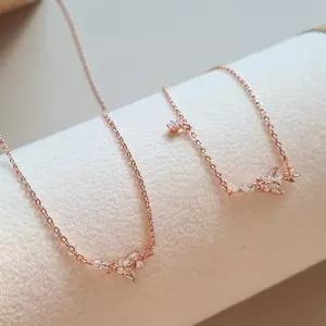 여자 데이트룩 데일리 러블리 나비 목걸이 팔찌