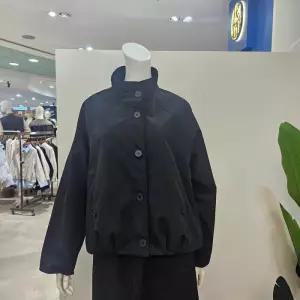 [티티오]티티오케어린하이넥스트링점퍼/K61WJP03AX