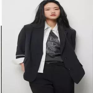 [시슬리]싱글 투 버튼 자켓_s