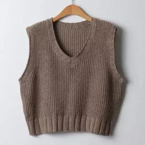 아이우먼 하찌딥브이넥크롭조끼 EBJ362M402 빅사이즈