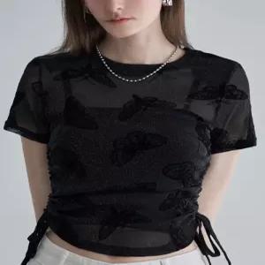 [하프클럽/르니앤맥코이]나비 패턴 메탈 시스루 티셔츠 ML08TS757FJY