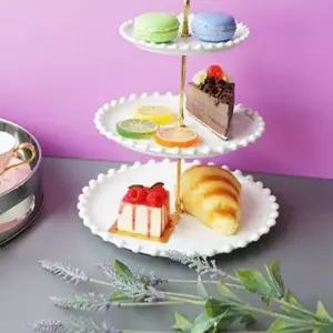 폴카도트 3단 케이크스탠드 파티플레이트 케이크접시