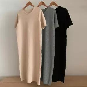 [옷자락]여성 겨울용 라운드넥 무지 긴니트 원피스