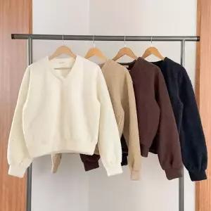 [옷자락]여성 겨울 브이넥 뽀글이 오버사이즈 기모 부클 맨투맨