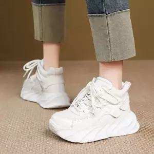 천진반 여친 가을 캐주얼 데일리룩 신발 단화 플랫 두층소가죽 스니커즈 키높이 화 KUK3