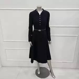 [미니멈]ㅇMZAAWO2320DV V넥 쥬얼리버튼 플레어 원피스