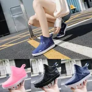 인기상품 여성 부츠 앵클 장화 낚시 숏부츠 비올때 고무 레인화 [W5BEE26_260331]