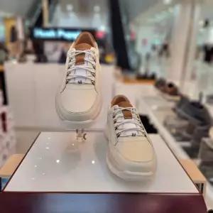 [허시파피]남성 발 편한 경량 컴포트 비즈니스 세미 캐주얼화 3mr560-c