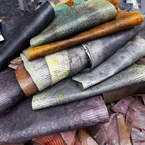 인조가죽시트지 가죽 수선패치 특수 효과 색상 플라워 히말라야 화이트 리자드 패턴 소재 천연 원단