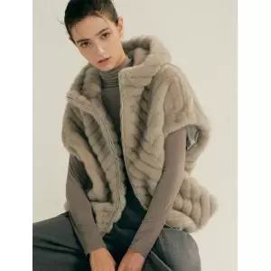 리오벨 FAUX 밍크 쉐브론 반후드 케이프자켓 LV4VT0005