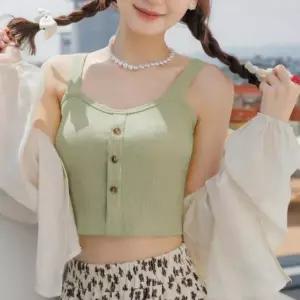 나시 캡일체형 크롭 버튼 민소매 브라캡 이너