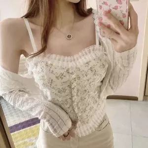 프릴 레이스 크롭탑 캐미솔 이너나시 코르셋 런닝 슬리브리스탑