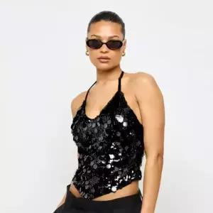 여사친 빅 스팽글 조끼 오프숄더 스키니 톱 핏 추천각 블링 홀터넥 파티 나시 OOTD1