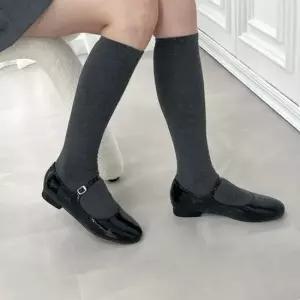 사계절 2cm굽 에나멜 버클 메리제인 플랫슈즈 플랫슈즈 단화