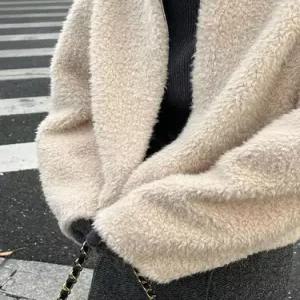 여성용 겨울 빈티지 데일룩 코트 모피 털 가죽 일체형 보온 숏 자켓 세무 DAOL4