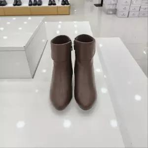 [탠디]by미셸 125506 소가죽 소재 6cm굽 옆 장식 여성 앵글 부츠 cc5