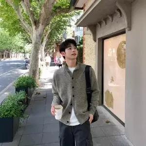 남성용 니트 캐주얼 가을 동계 아이템 도톰함 터틀넥 반하이넥 가디건 상의 스웨터 양털 트렌디 단추 HT4