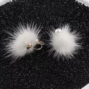 겨울 밍크퍼 귀걸이 폼폼 귀걸이