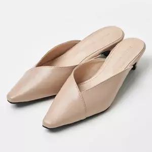 인기상품 여성 V넥 꼬임 키튼힐 뮬슬리퍼 굽슬리퍼 사무실 [W628B4E_260331]