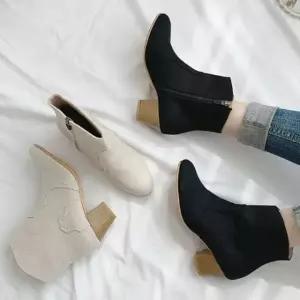 통굽워커 린넨소재 여성부츠 웨스턴 스타일 5cm굽