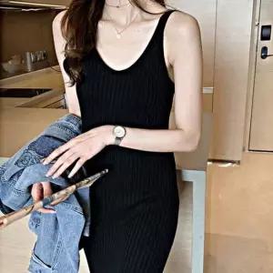 여성 브이넥 슬림핏 니트 골지 스타일 나시 원피스