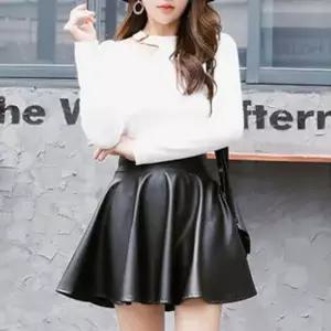 블랙 플레어 스커트 가죽치마 미니 레더 소재 A라인