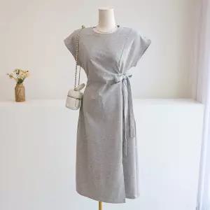 [잇수다] 알렌도 리본 셔링 캡소매 라운드 롱 원피스