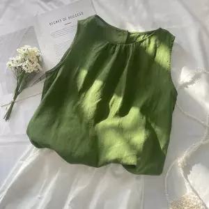 손오공 여성용 빈티지 그린 데일리룩 슬림핏 블라우스 리넨 나시 민소매 KUK1