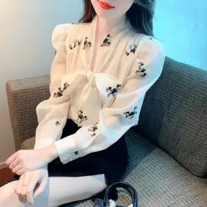 손오공 여사친 데일리룩 블라우스 민소매 브이넥 리본 키작 봄가을 긴팔 프렌치 스트랩 꽃무늬 쉬폰 플라워