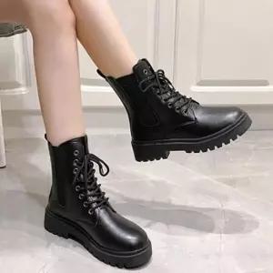 퍼앵글부츠 여성 레더질감 스티치라인 세련된 워커 깔끔한쉐입 패션 통굽