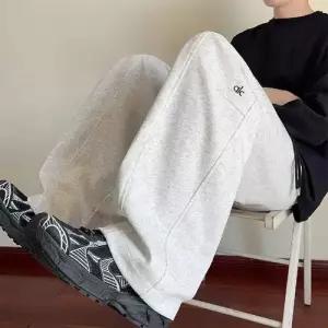 남성용 팬츠 면 빈티지 봄가을 와이드 코듀로이 심플데일리룩 나염 스트라이프 빅사이즈 OOTD3