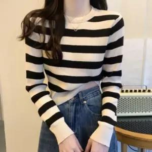 [옷은날개] 보트넥니트 스트라이프 니트 앙고라니트 단가라니트 스웨터 브이넥니트