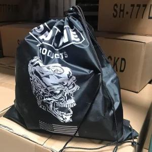 스키 라이딩 레이싱 스노우모바일 더트 자전거 파이어 헬멧 보관 액세서리를 위한 새로운 모터사이클 용접