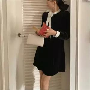 여성 하객룩 벨벳 리본 타이 블랙 배색원피스 연말룩
