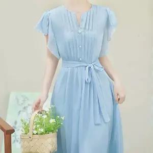 하늘거리는 러플 소매 허리 리본 쉬폰 원피스 하객룩