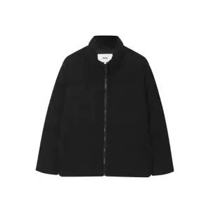 [노티그] 투톤 조직감 숏다운 점퍼 블랙_OLW1JPFI120K1