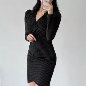 여성 브이넥 셔츠 카라 스트라이프 튤립 원피스