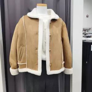 [포커스]둥근 카라 무스탕_FW4K3JK3231