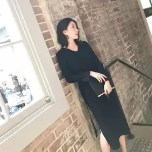 여자 데일리 심플 슬림핏 긴팔 골지 니트 롱 원피스