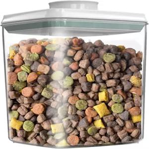 1.35 Qt 개 간식 용기 반려동물용 밀폐 병 뚜껑이 있는 플라스틱 고양이 사료 보관 BPA 프리 비스킷용 투명