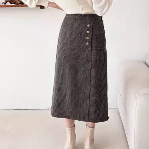 여자 겨울 하객룩 A라인 금장버튼 체크 랩 롱스커트_3