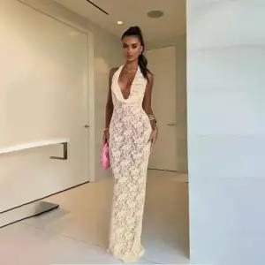 무천도사 여자 여성 원피스 레이스 포켓 넥 백 펀칭 바캉스룩 롱스커트 KKE1