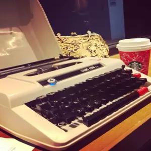 수동 타자기 아날로그 한글 소품 자판기 빈티지 기계식 옛날 키보드 타이핑