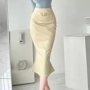 여자 겨울 오피스룩 트임 레더 머메이드 롱스커트