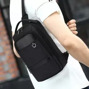 하이 회사용 퀄리티 슬링백 USB보트 방수 메신저백 여행용슬링백 남자어깨가방 여행가방