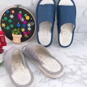 인기상품 마사지 지압 거실화 1P여성 사무실 실내 슬리퍼 [W6EF84E_260401]