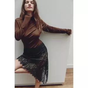 Zara 자라 라이오셀 플레인 티셔츠 - 브라운 1223/633/700