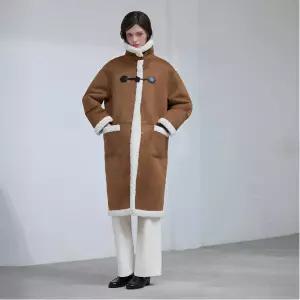 매장정품 PLASTIC ISLAND 플라스틱 아일랜드 플라스틱아일랜드 리버시블 롱 무스탕 코트 (PR4MC081) 131080