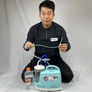 국산 가정용석션기 HS-111 가래 제거기 썩션 흡입기 의료용 콧물 제거 전동흡인기 전동식 천식 노인 가래빼는기계 영화의료기 