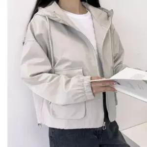 [옷은날개] 여자 아웃포켓 후드점퍼 바람막이 야외 포켓 일체 바람막이 점퍼 주머니